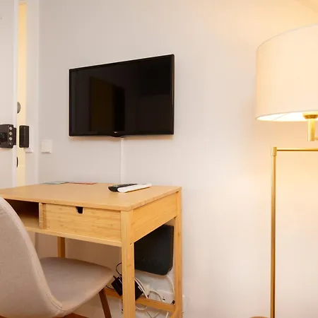 Apartment Live Like A Local @ Casa Da Esquina - Wifi & A/c *