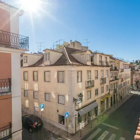 Apartment Live Like A Local @ Casa Da Esquina - Wifi & A/c Lisbon